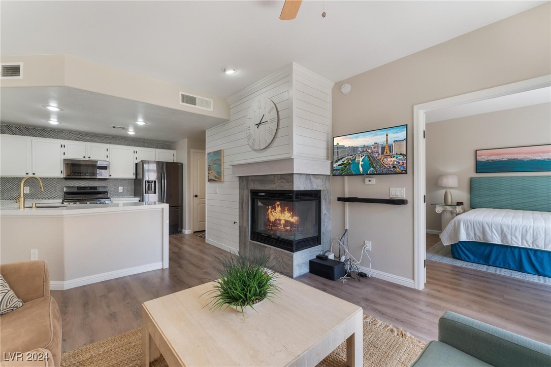 7400 West Flamingo Road, Unit 1017 Las Vegas, NV 89147 - Photo 12 of 34