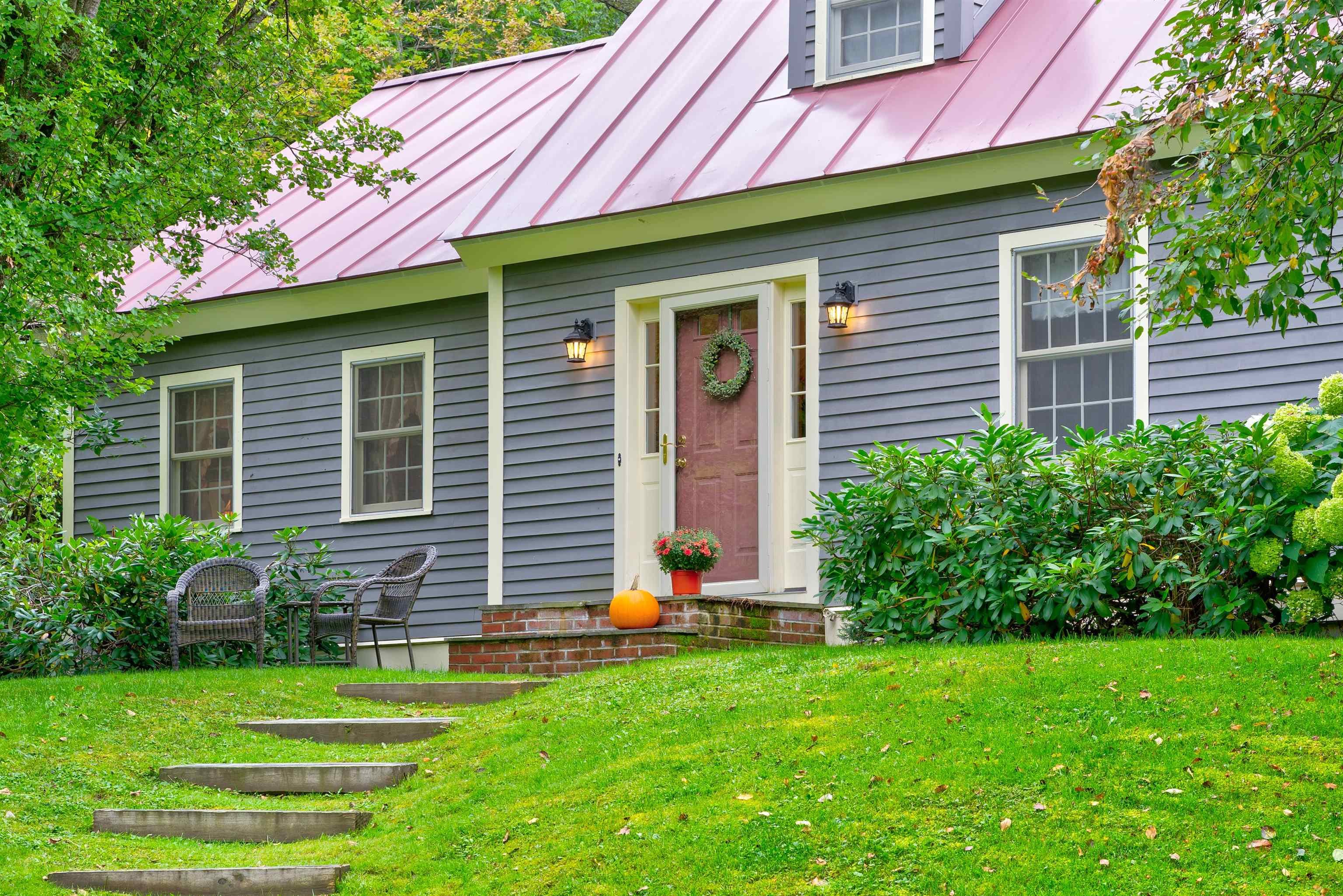 507 Hebbard Road Fairlee, VT 05045 - Photo 1 of 40