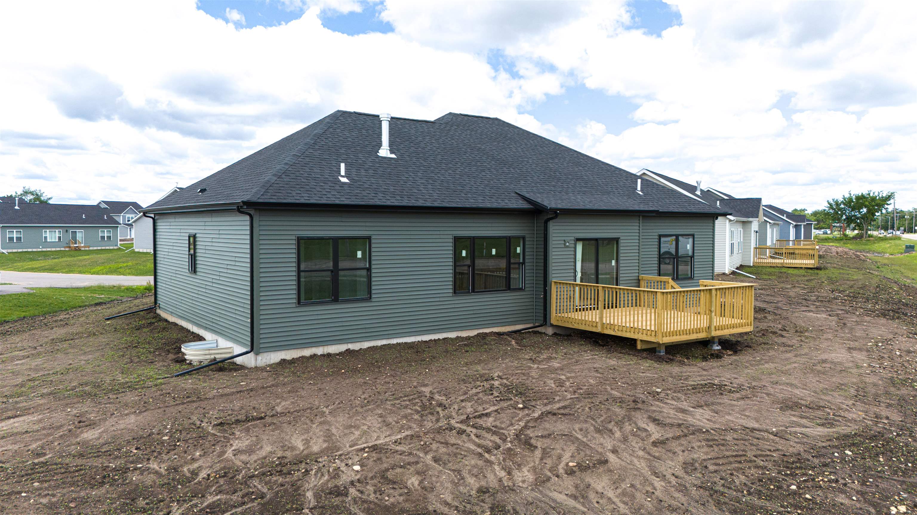 1732 East Kyle Beloit, WI 53511 - Photo 5 of 13