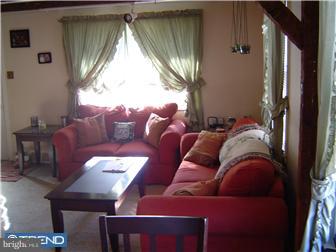 2311 Edwards Road Roslyn, PA 19001 - Photo 5 of 12 Living Room
