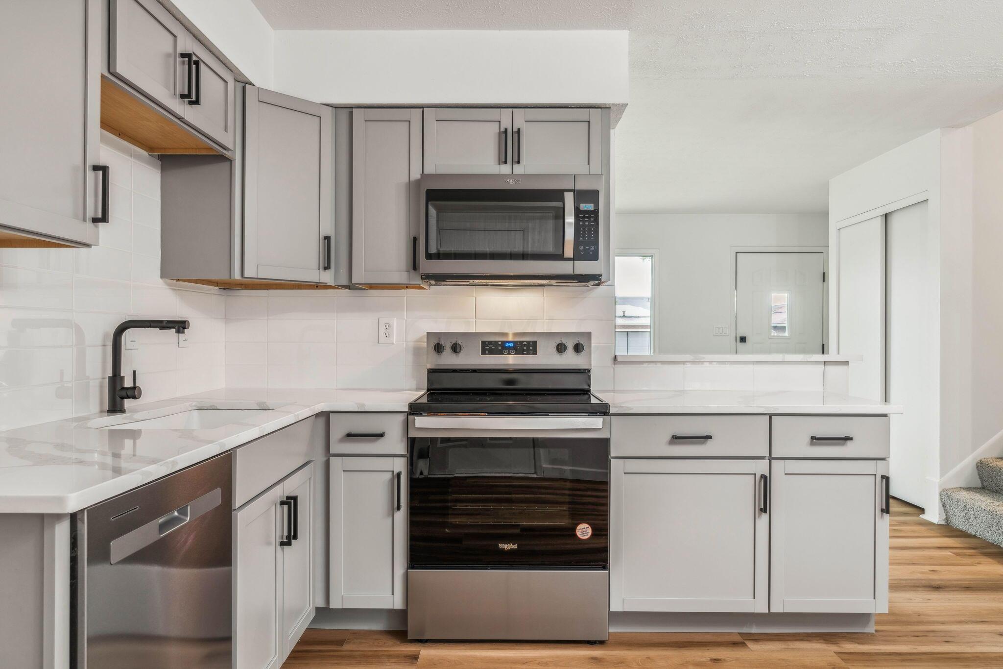 2191 Tupsfield Road Columbus, OH 43229 - Photo 5 of 20 A CHEFS DREAM!