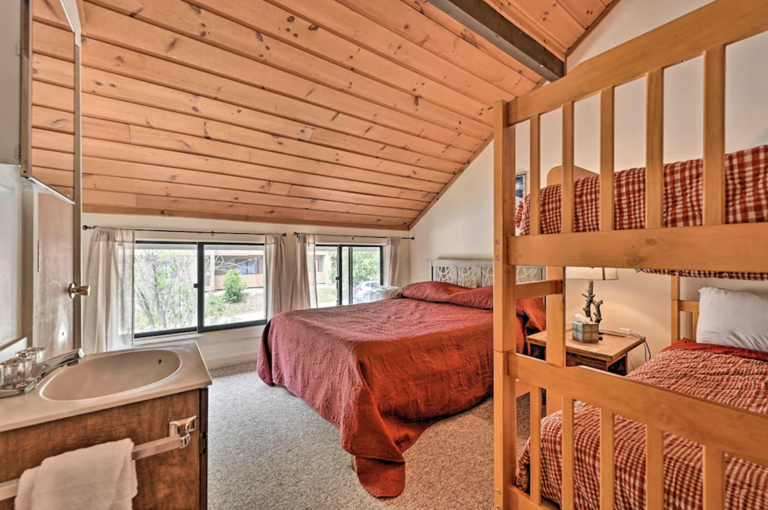 10 Potash Road, Unit 3 Lincoln, NH 03251 - Photo 21 of 26
