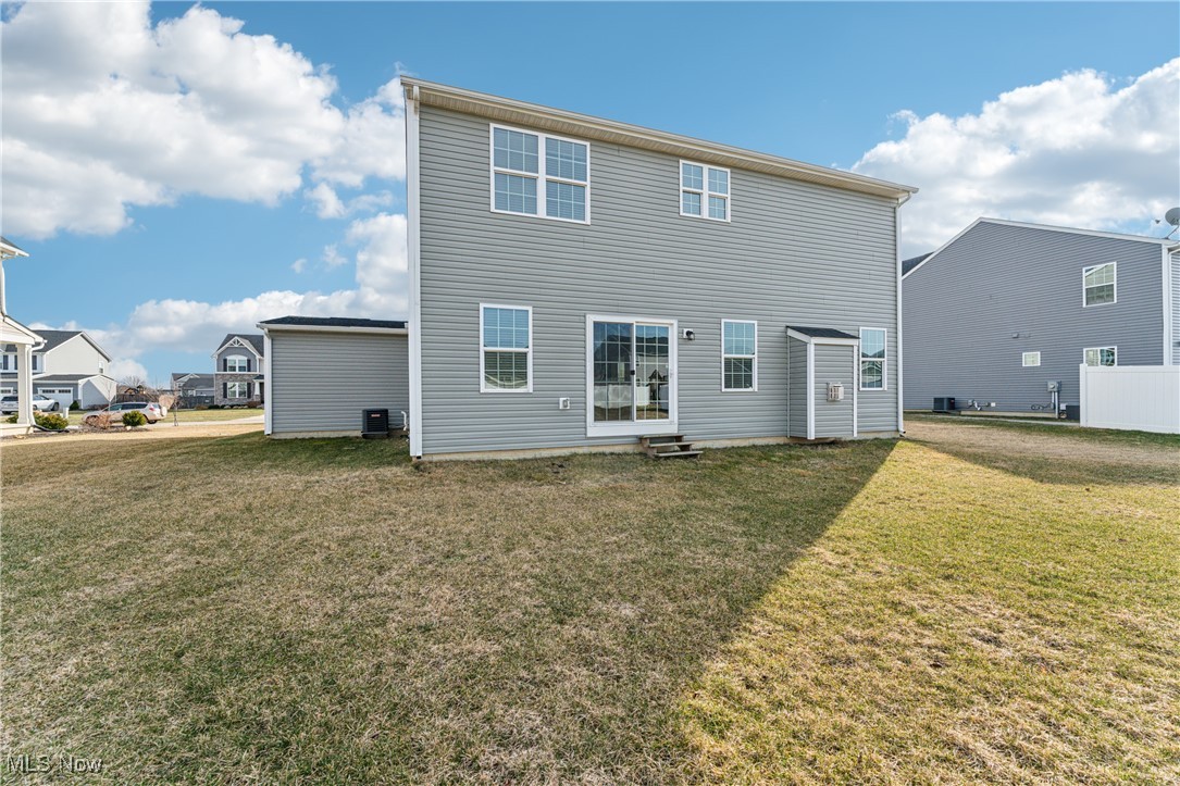 36564 Rummel Mill Drive North Ridgeville, OH 44039 - Photo 14 of 37