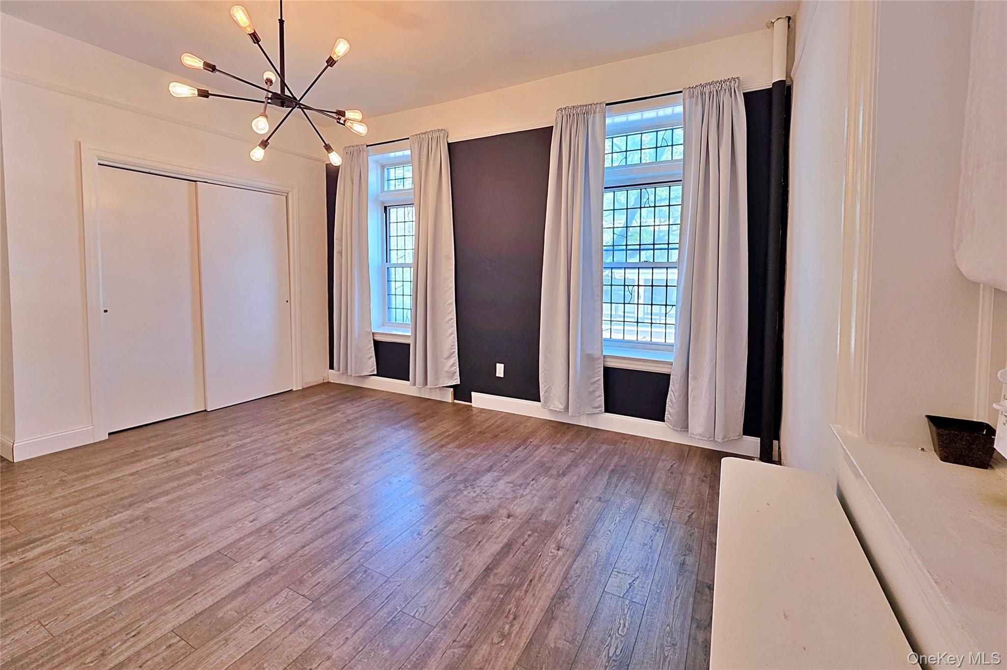 4 Maple Drive, Unit 1D Great Neck, NY 11021 - Photo 8 of 24