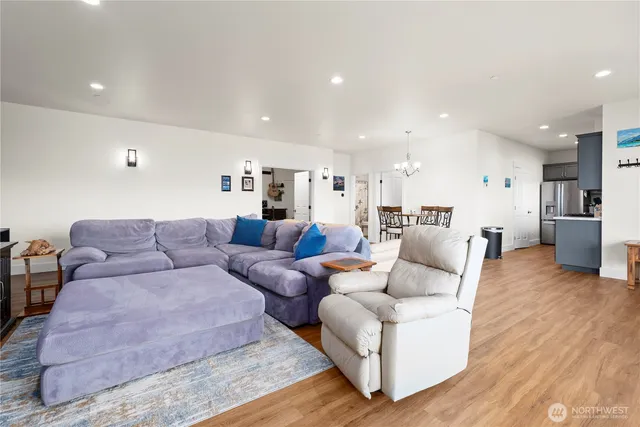 $1,950,000 | 3803 West 2nd Street, Anacortes, WA 98221