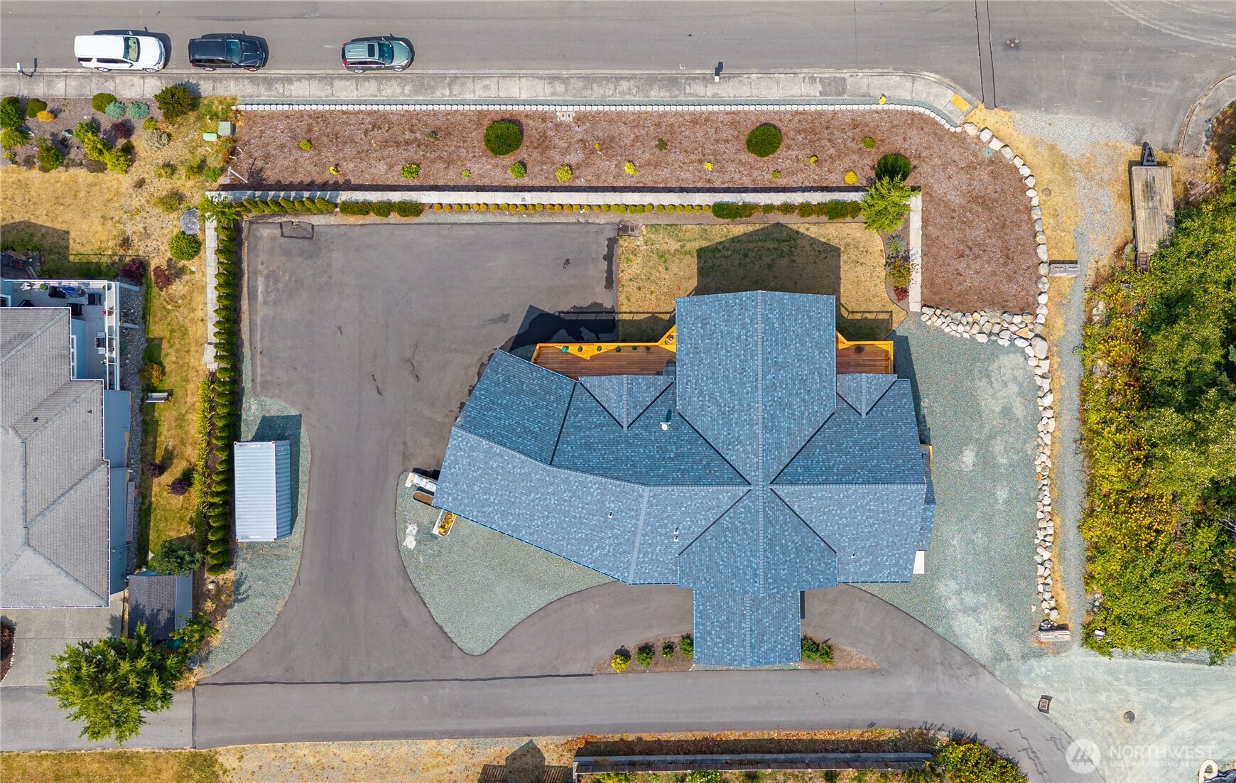 3803 West 2nd Street Anacortes, WA 98221 - Photo 38 of 40 view of rooftop