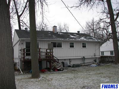 917 Tulip Tree Road Fort Wayne, IN 46825 - Photo 3 of 16 Gallery Image 3