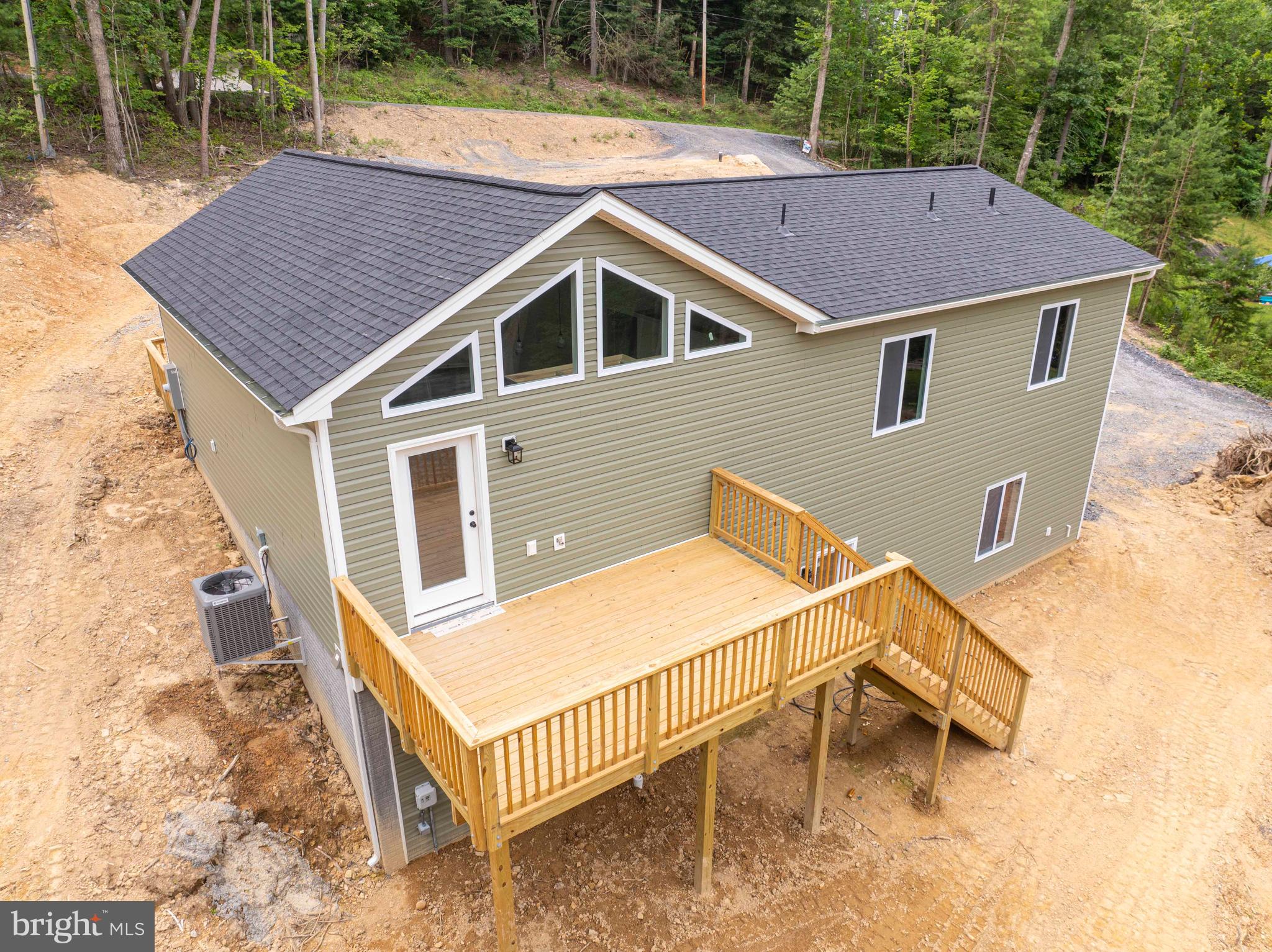 125 Spring Hollow Road Front Royal, VA 22630 - Photo 12 of 84