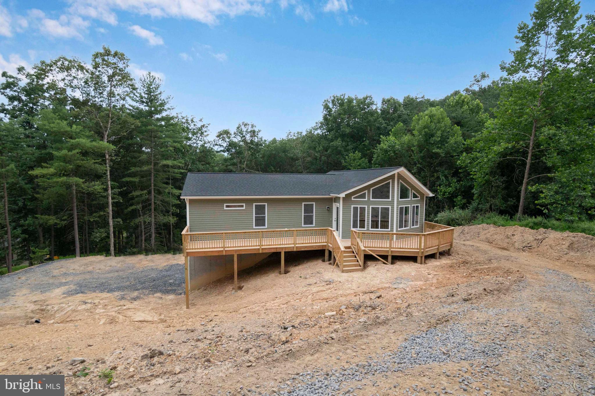 125 Spring Hollow Road Front Royal, VA 22630 - Photo 3 of 84