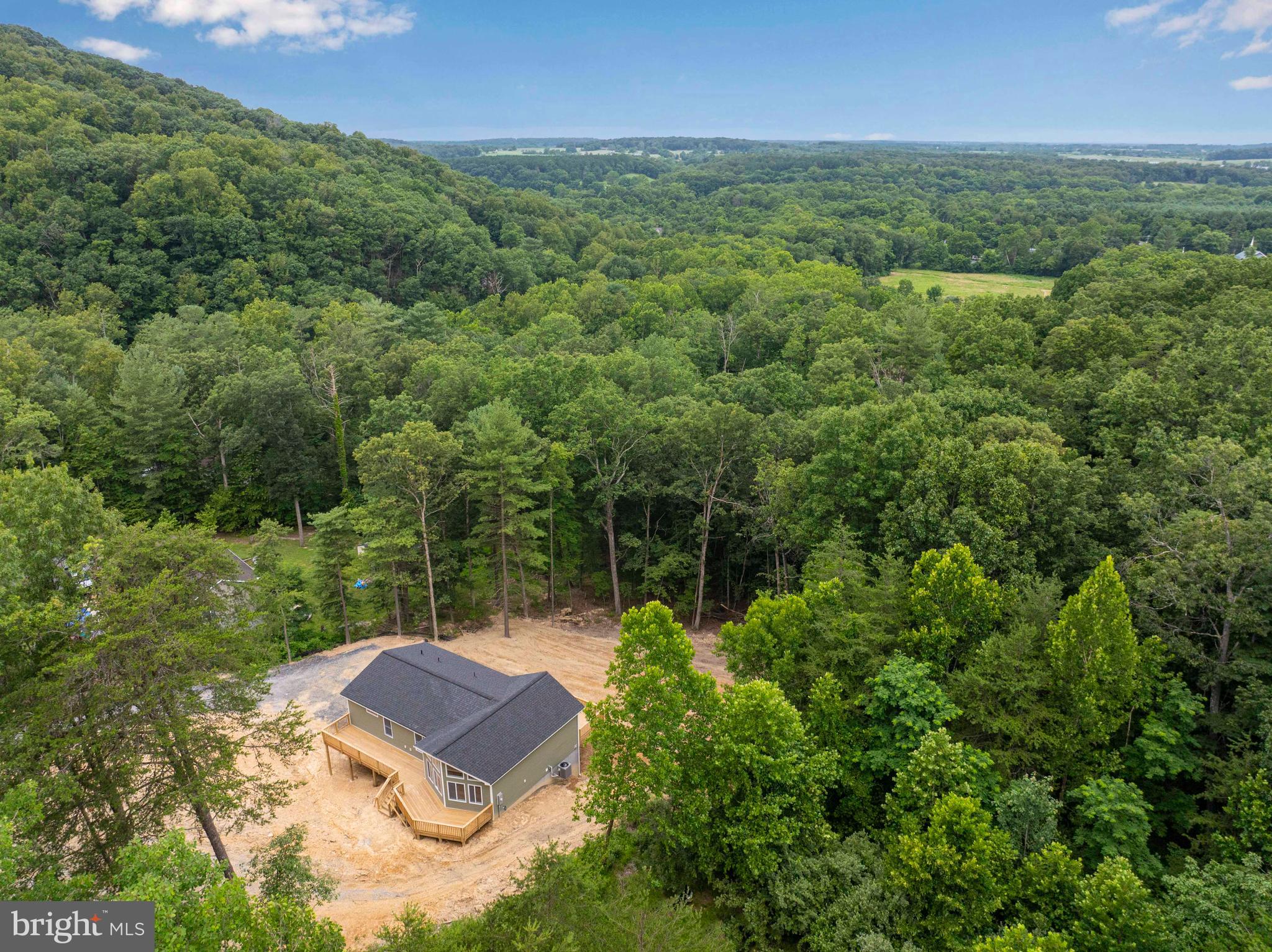 125 Spring Hollow Road Front Royal, VA 22630 - Photo 7 of 84