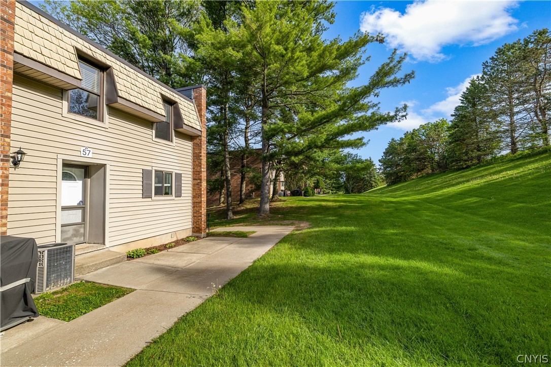 57 Chestnut Hills New Hartford, NY 13413 - Photo 28 of 29