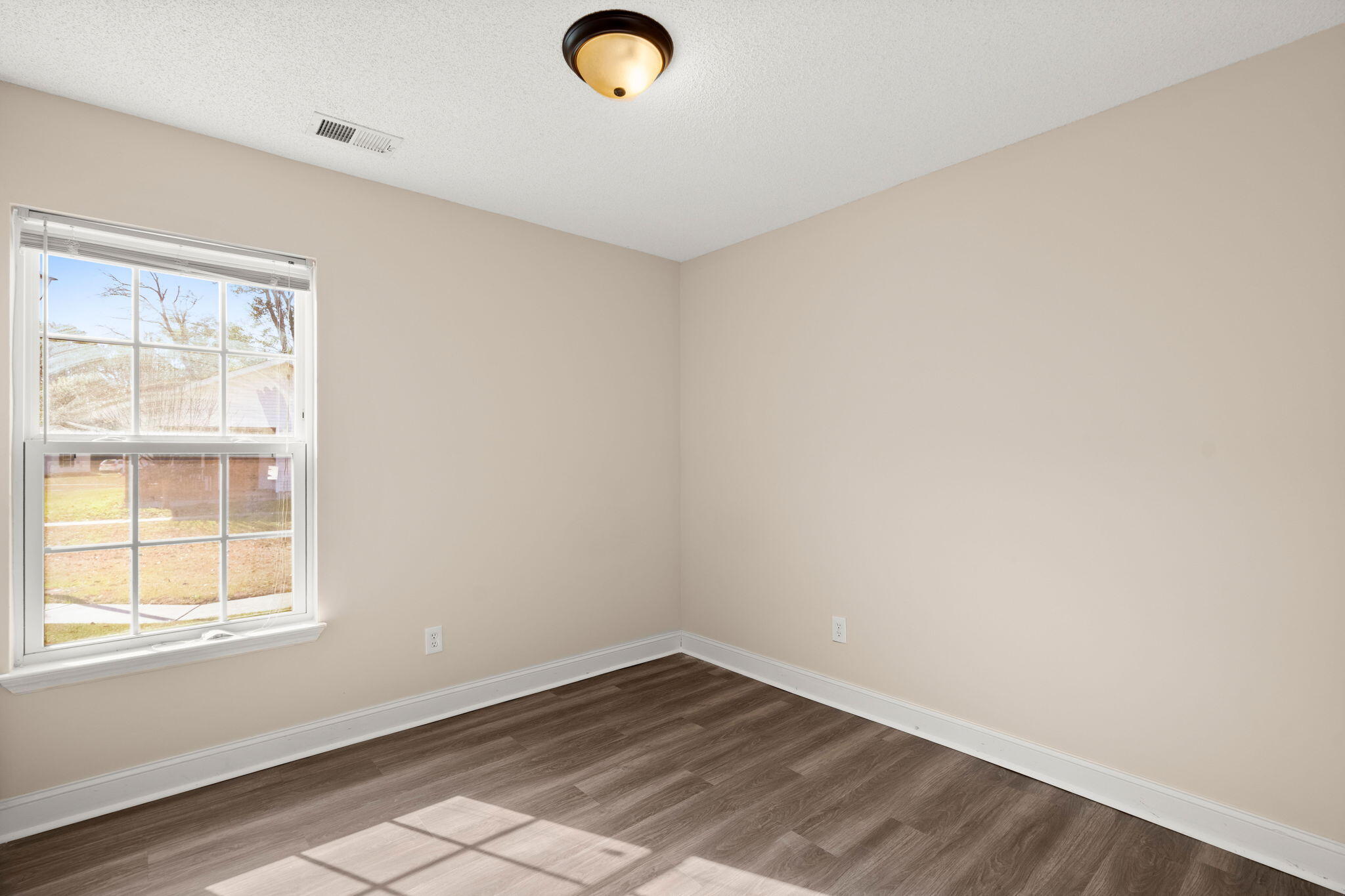 8 Laurel Leaf Lane Charleston, SC 29412 - Photo 12 of 15 19