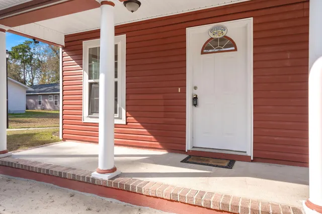 $345,000 | 8 Laurel Leaf Lane, Charleston, SC 29412