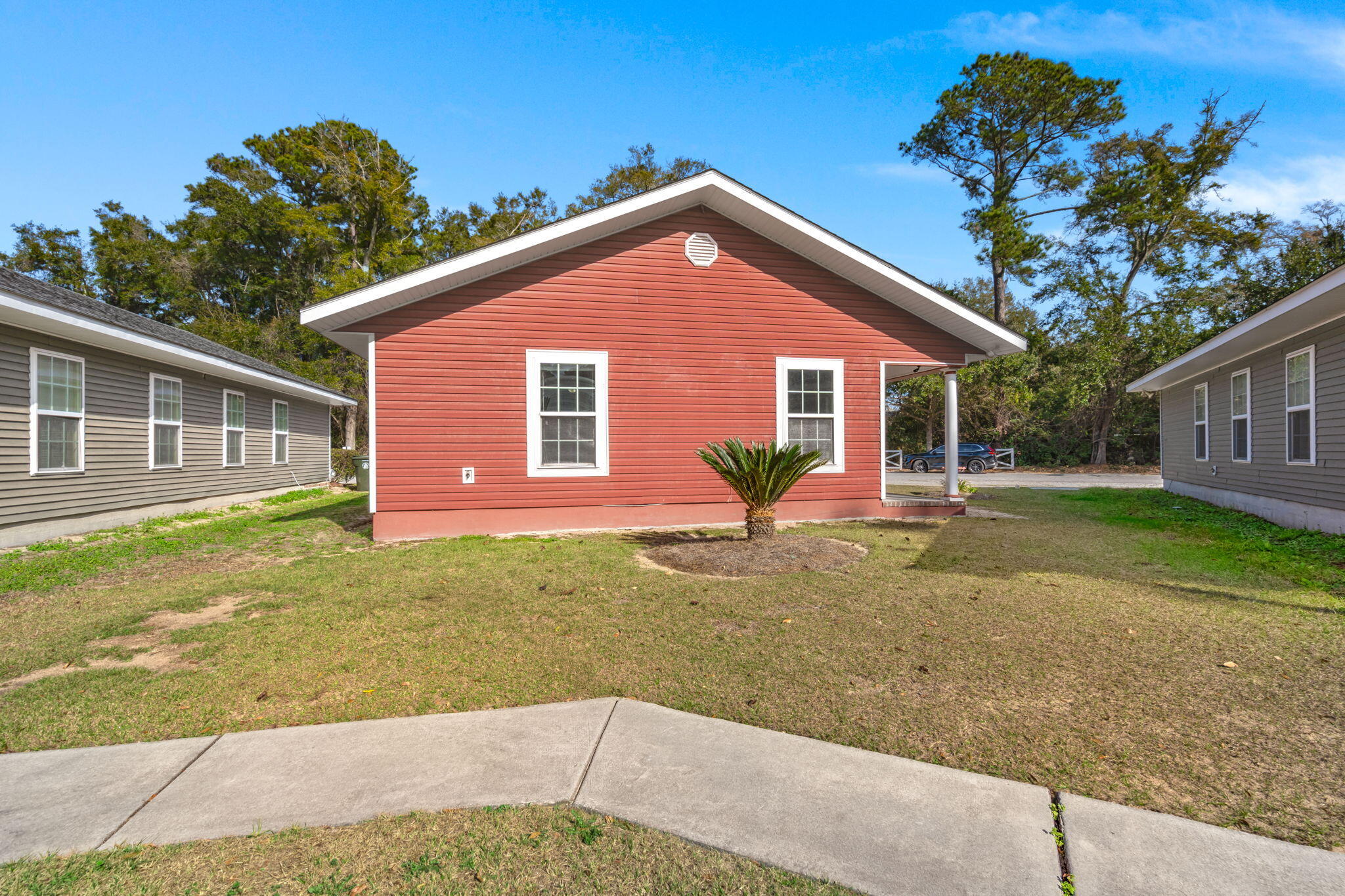8 Laurel Leaf Lane Charleston, SC 29412 - Photo 3 of 15 2