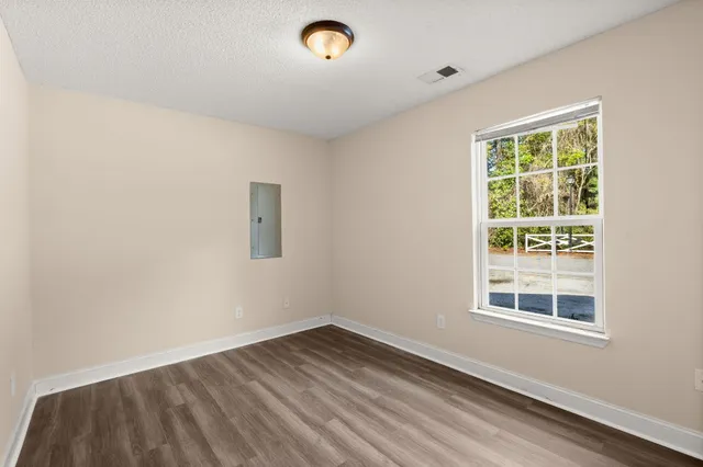 $345,000 | 8 Laurel Leaf Lane, Charleston, SC 29412