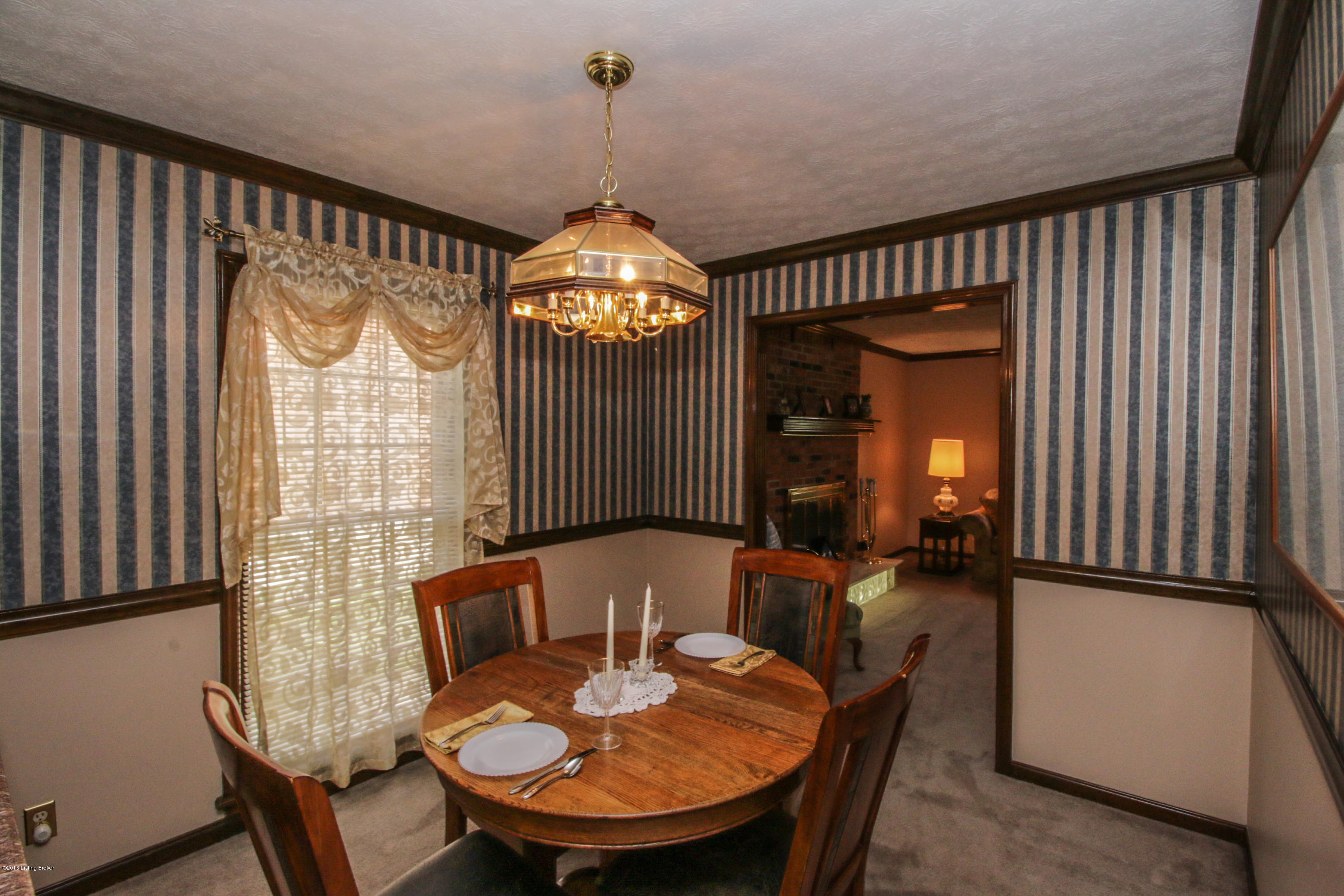 3008 Lexham Road Louisville, KY 40220 - Photo 14 of 58 23