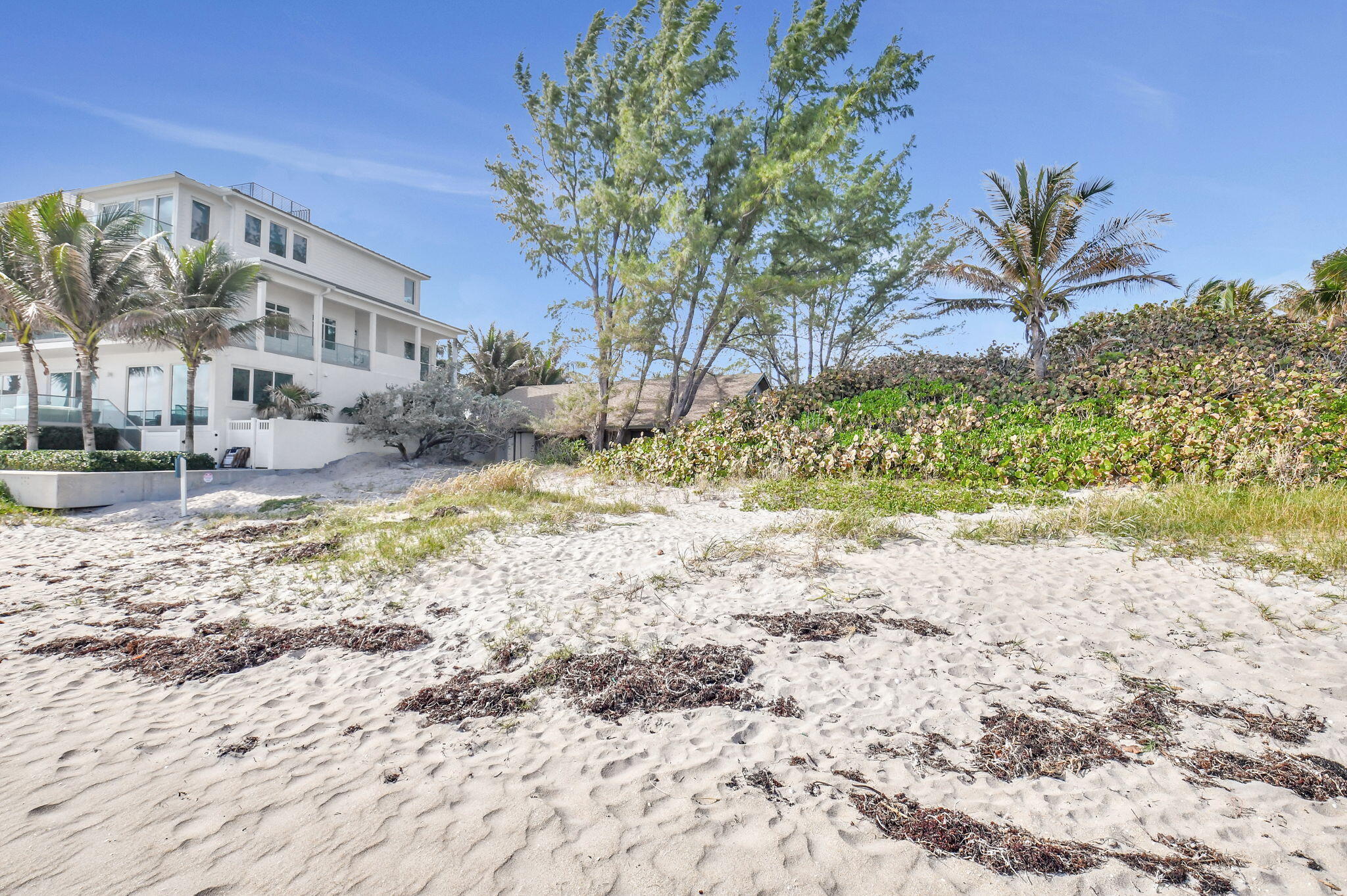 5015 Old Ocean Boulevard Ocean Ridge, FL 33435 - Photo 46 of 47 46-web-or-mls-DSC_9826