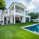 $8,375,000 | 235 19th Street, Santa Monica, CA 90402