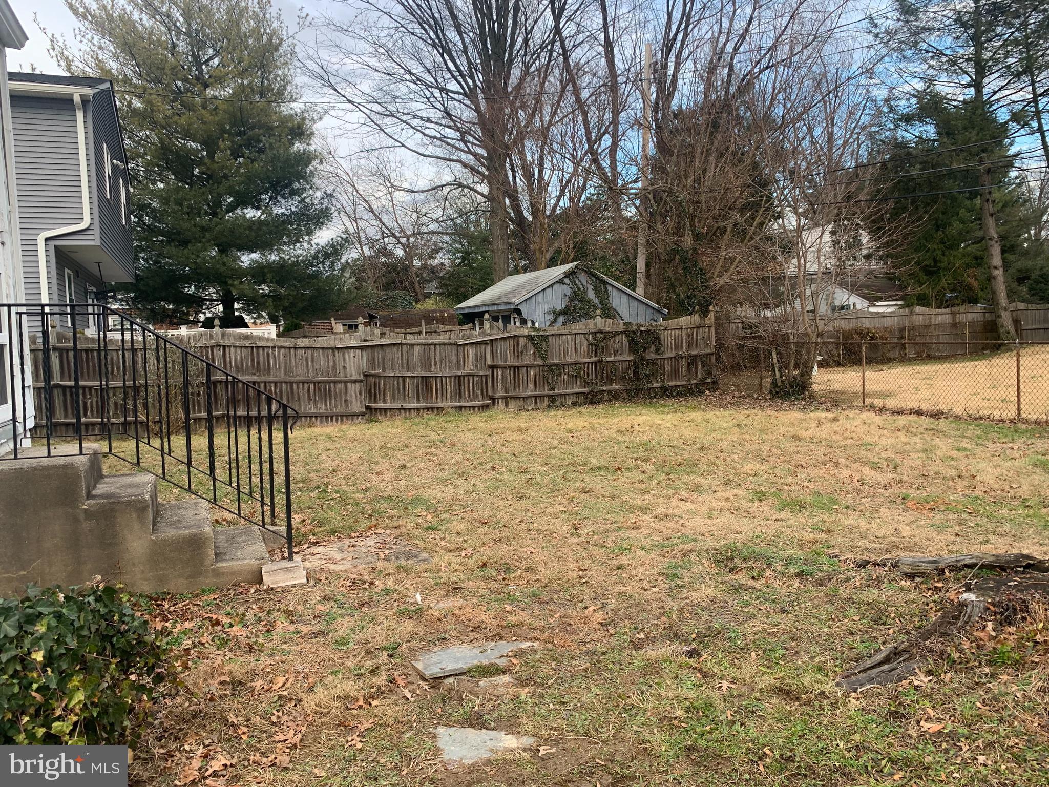 412 Pomeroy Street Ridley Park, PA 19078 - Photo 3 of 35