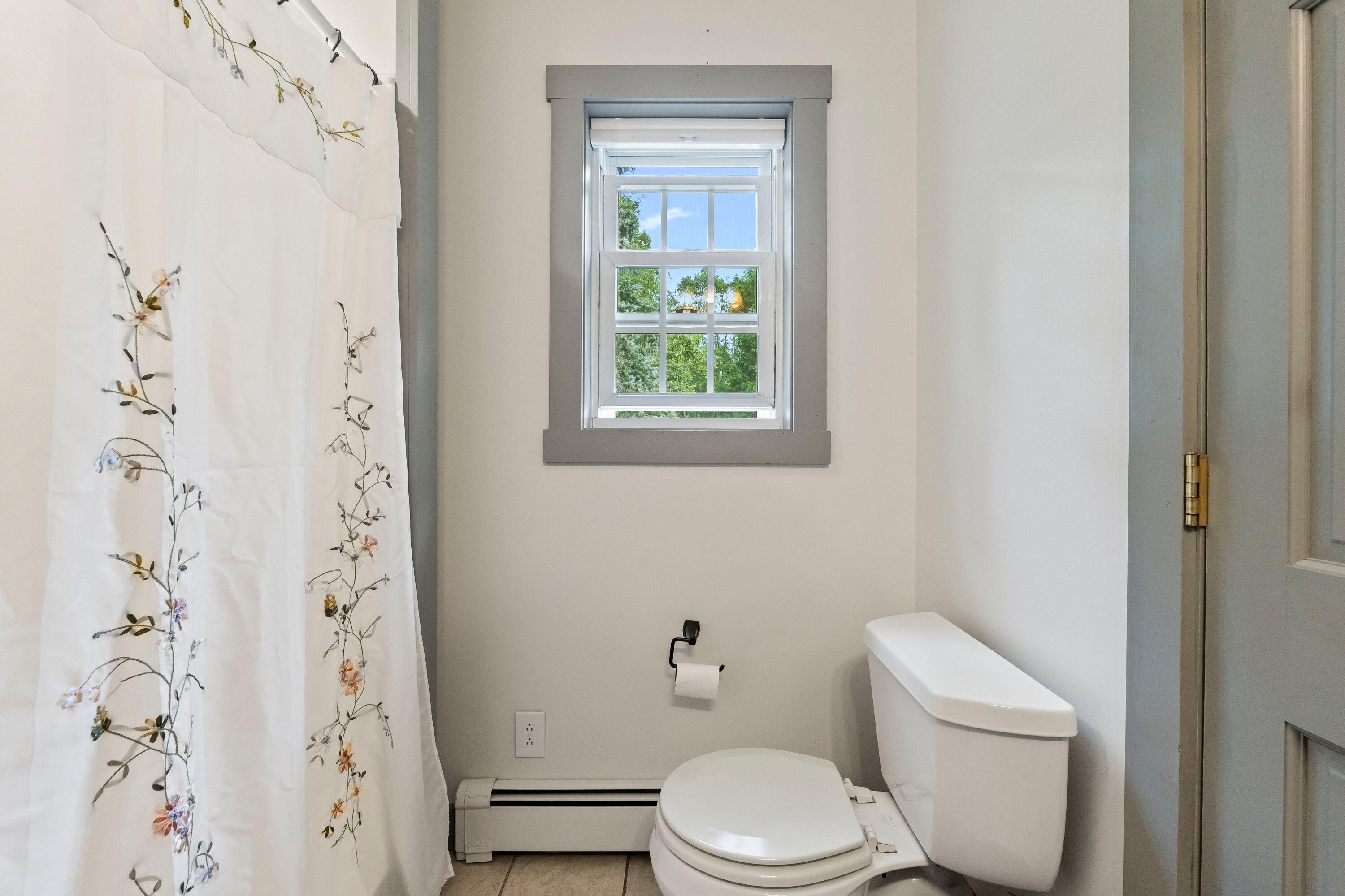 85 North Saunders Road Greene, ME 04236 - Photo 6 of 70 Everybody bathroom