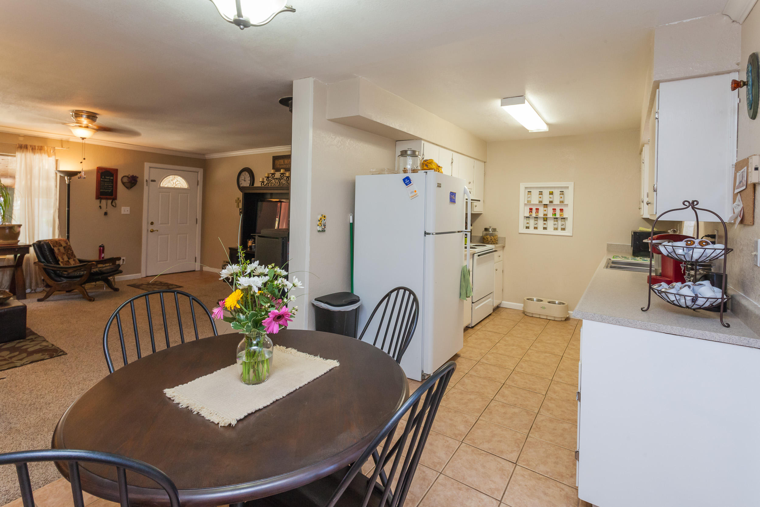 8420 Starlite Pines Road Shingletown, CA 96088 - Photo 8 of 28 Kitchen