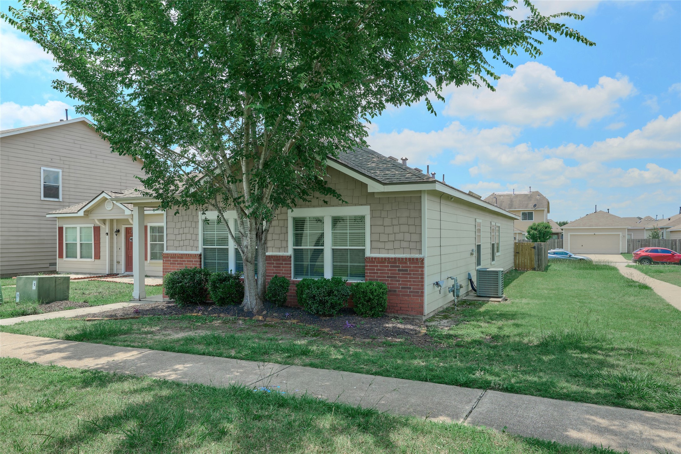21718 Grassy Hill Lane Spring, TX 77388 - Photo 2 of 34
