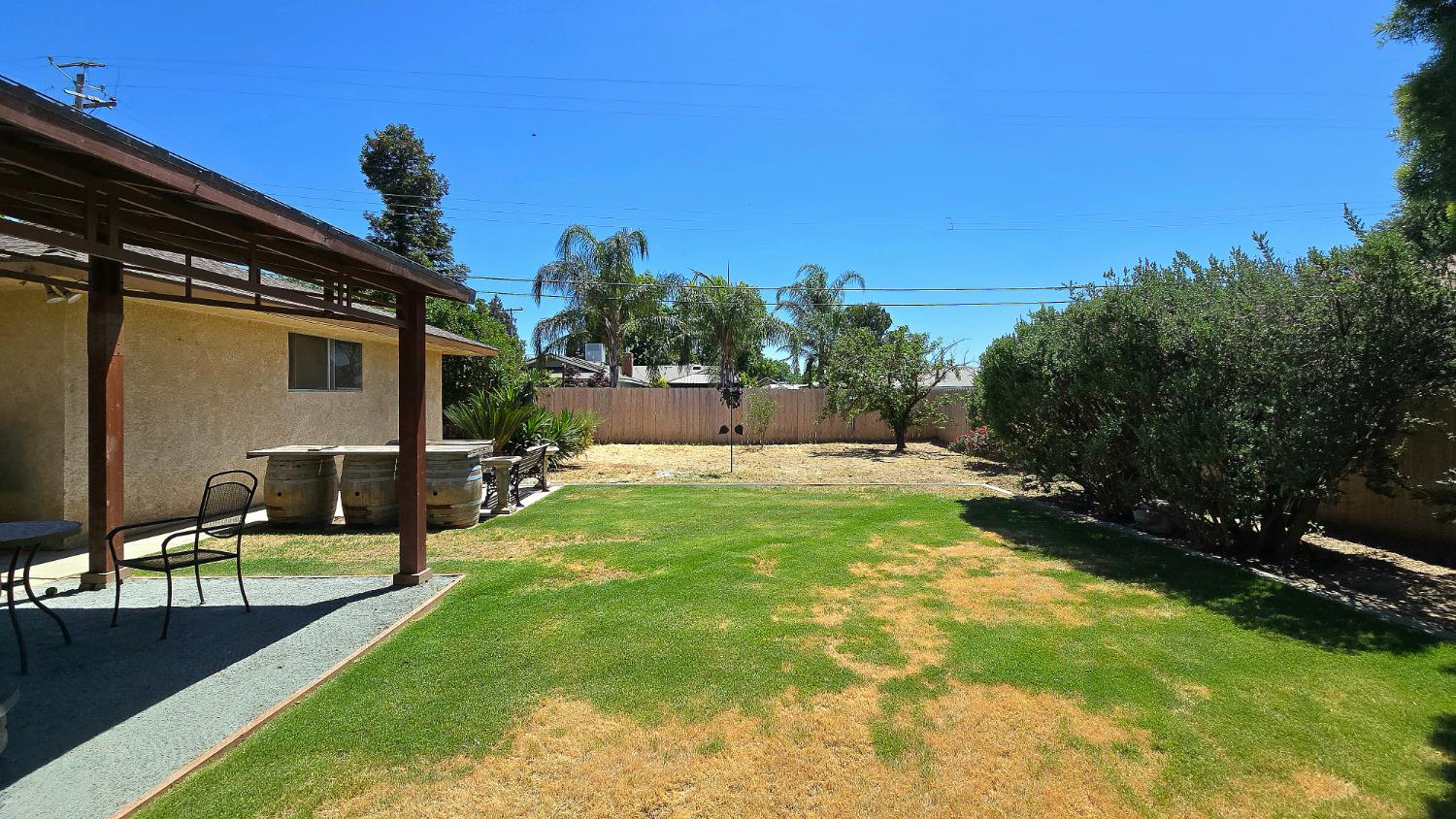 1205 Pine Street Selma, CA 93662 - Photo 40 of 41 a view of swimming pool