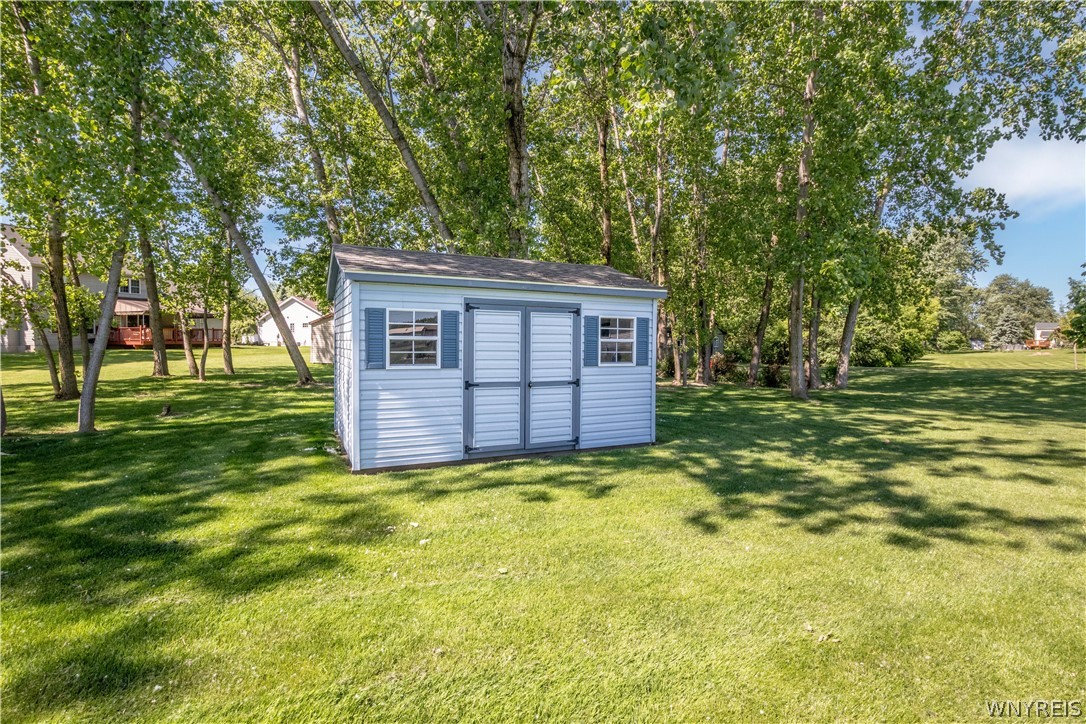 3715 Lakeview Road Hamburg, NY 14075 - Photo 11 of 46