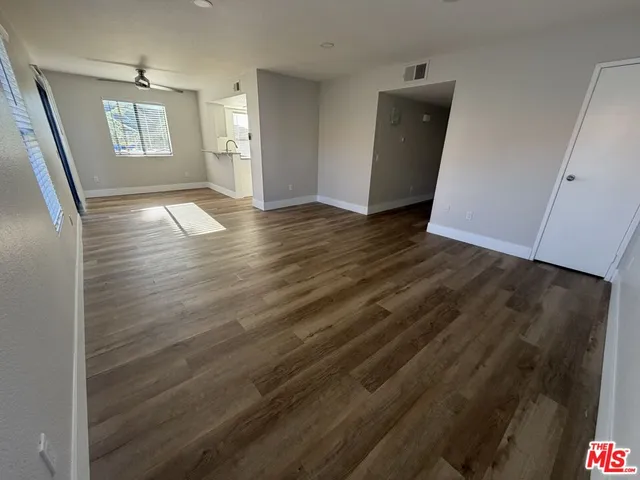 $2,030 | 1930 East College Avenue, Visalia, CA 93292