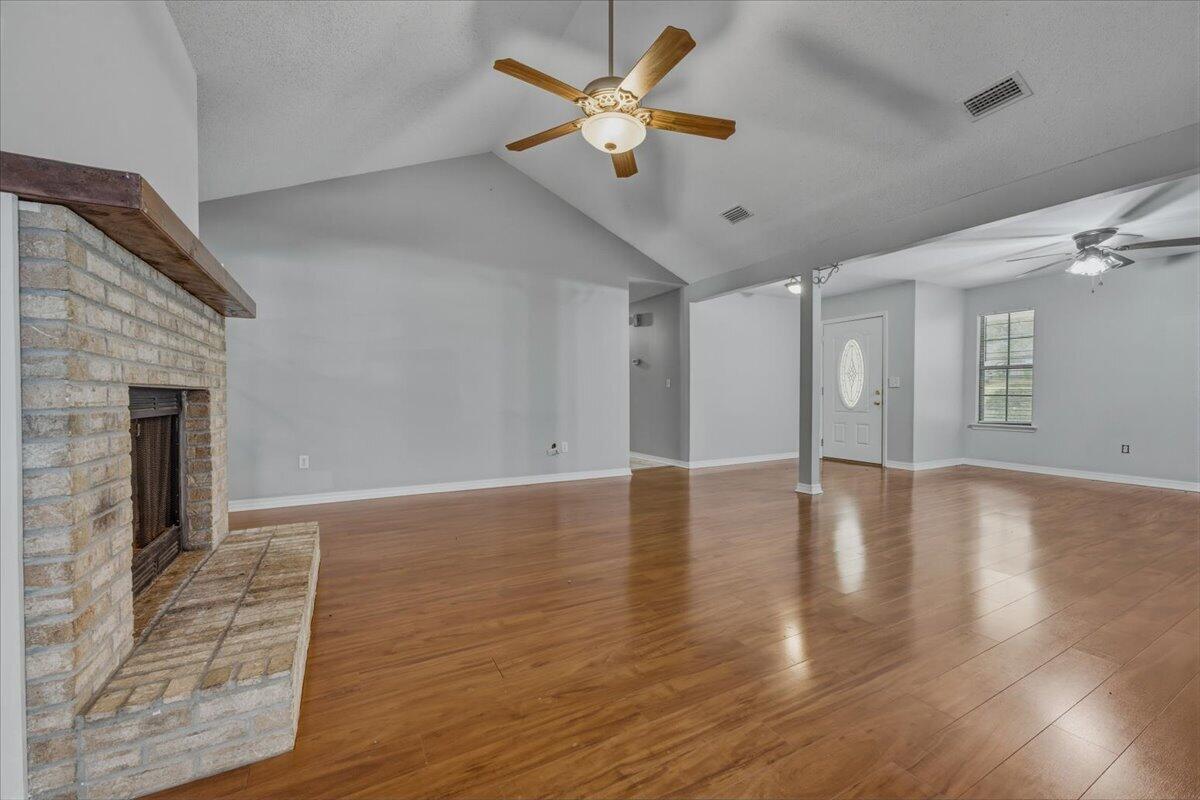 112 Golf Course Drive Crestview, FL 32536 - Photo 10 of 63 28-112 Golf Course Dr-Crestview-28