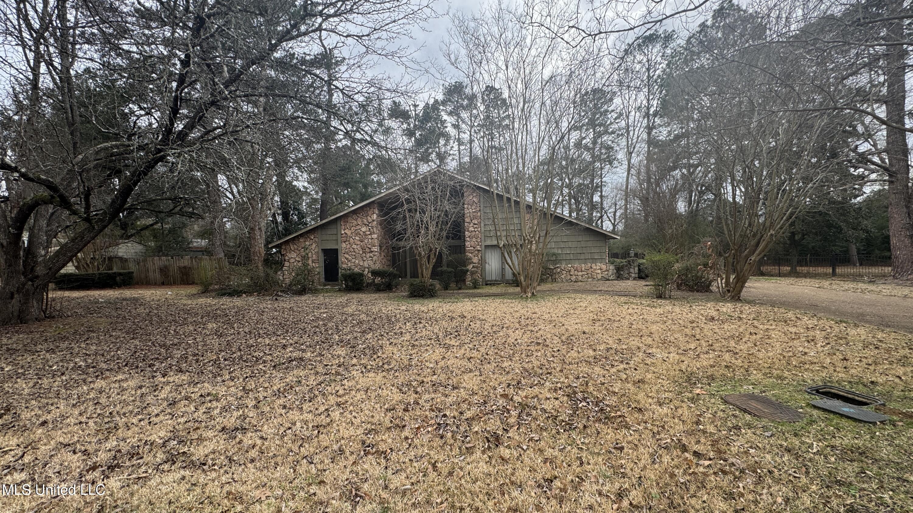 115 Avian Lane Jackson, MS 39204 - Photo 1 of 51 IMG_7836