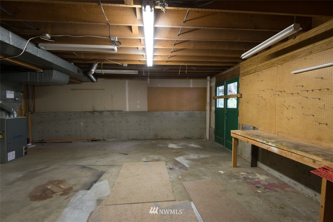 737 Maplewood Avenue Kent, WA 98030 - Photo 22 of 25 Gallery Image 22