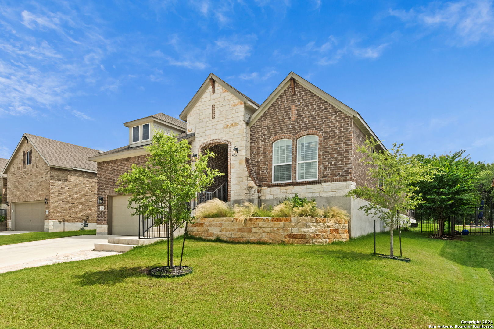 10523 Foxen Way Helotes, TX 78023 - Photo 2 of 27