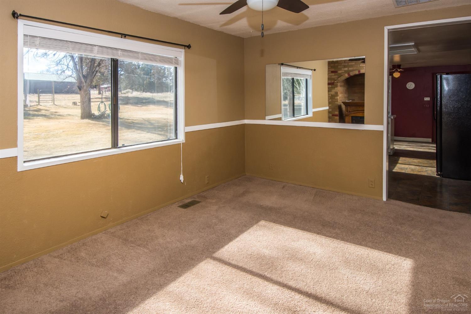 63635 Deschutes Market Road Bend, OR 97701 - Photo 9 of 25 Gallery Image 9