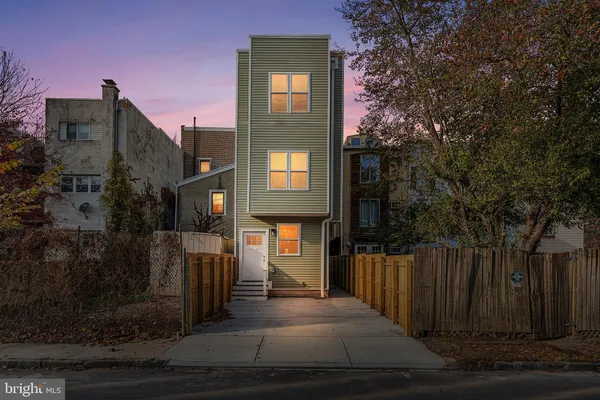 $509,900 | 2551 Salmon Street, Philadelphia, PA 19125