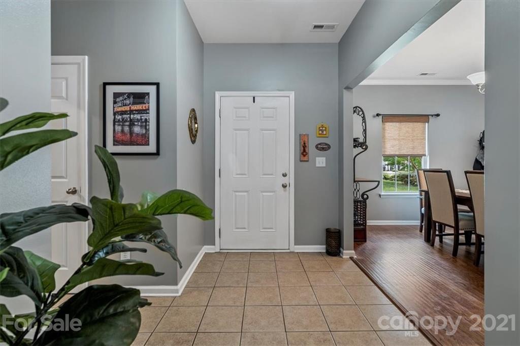 3424 Bruce Ridge Lake Wylie, SC 29710 - Photo 3 of 48 Gallery Image 3