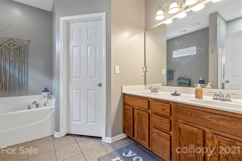 3424 Bruce Ridge Lake Wylie, SC 29710 - Photo 26 of 48 Gallery Image 26