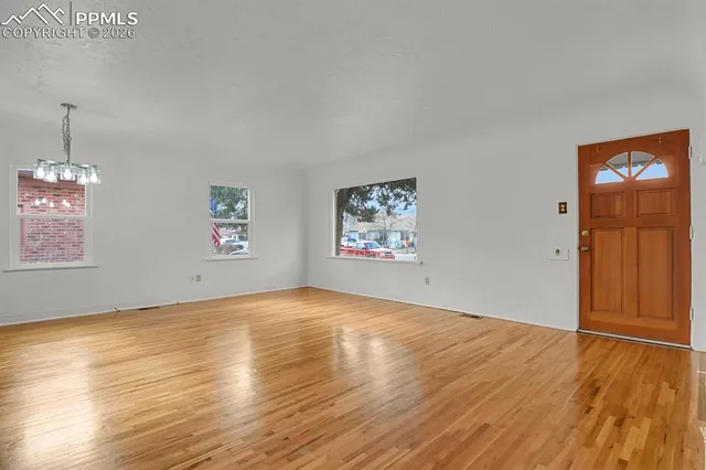 $649,900 | 917 North Institute Street, Colorado Springs, CO 80903