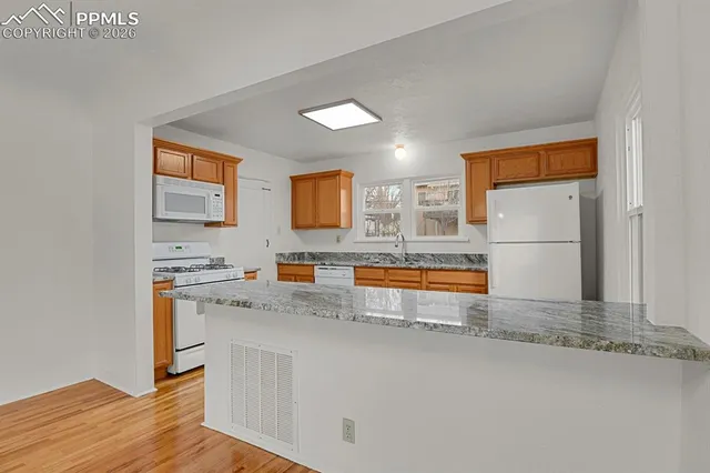 $649,900 | 917 North Institute Street, Colorado Springs, CO 80903