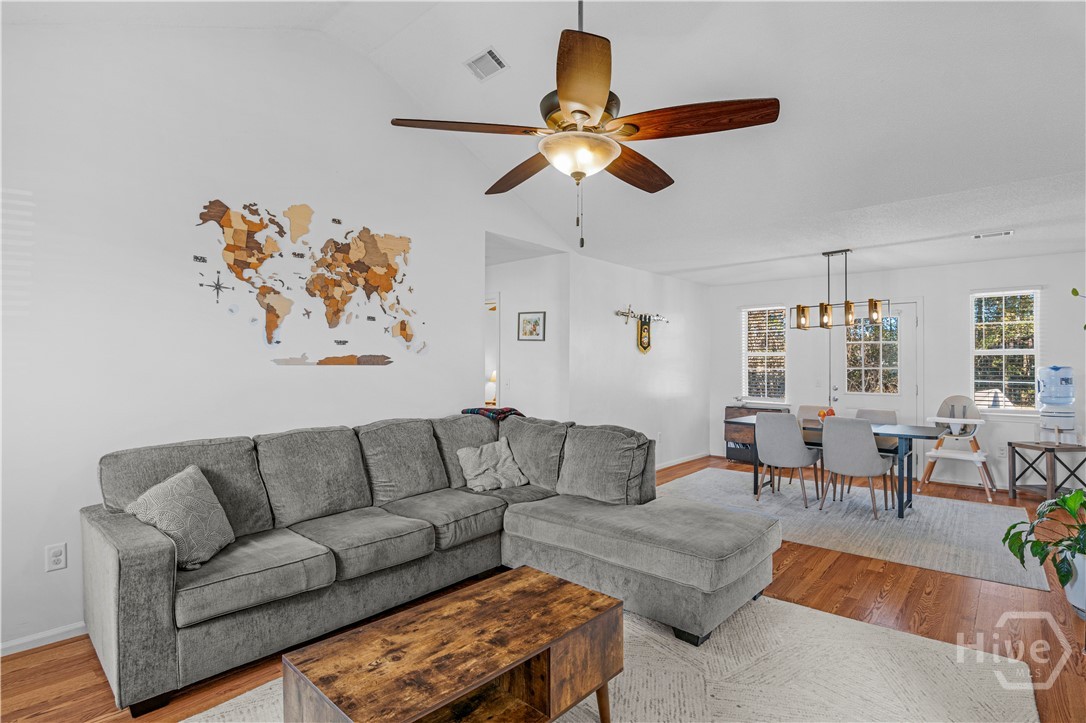 12 East Red Fox Court Midway, GA 31320 - Photo 8 of 29 Living Room