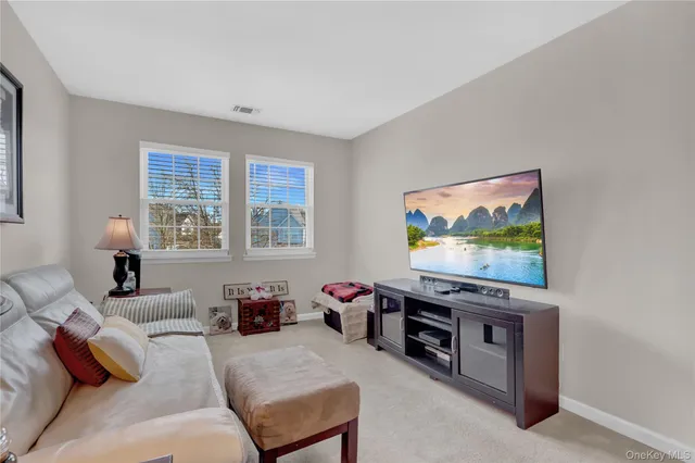 $740,000 | 204 Erik Drive, East Setauket, NY 11733