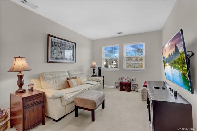 $740,000 | 204 Erik Drive, East Setauket, NY 11733