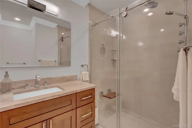 $740,000 | 204 Erik Drive, East Setauket, NY 11733