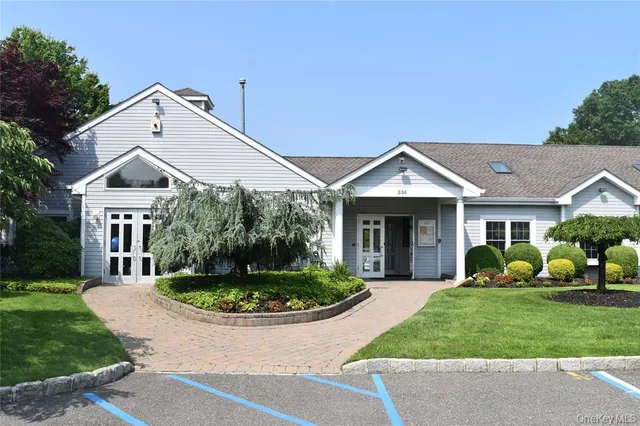 $740,000 | 204 Erik Drive, East Setauket, NY 11733