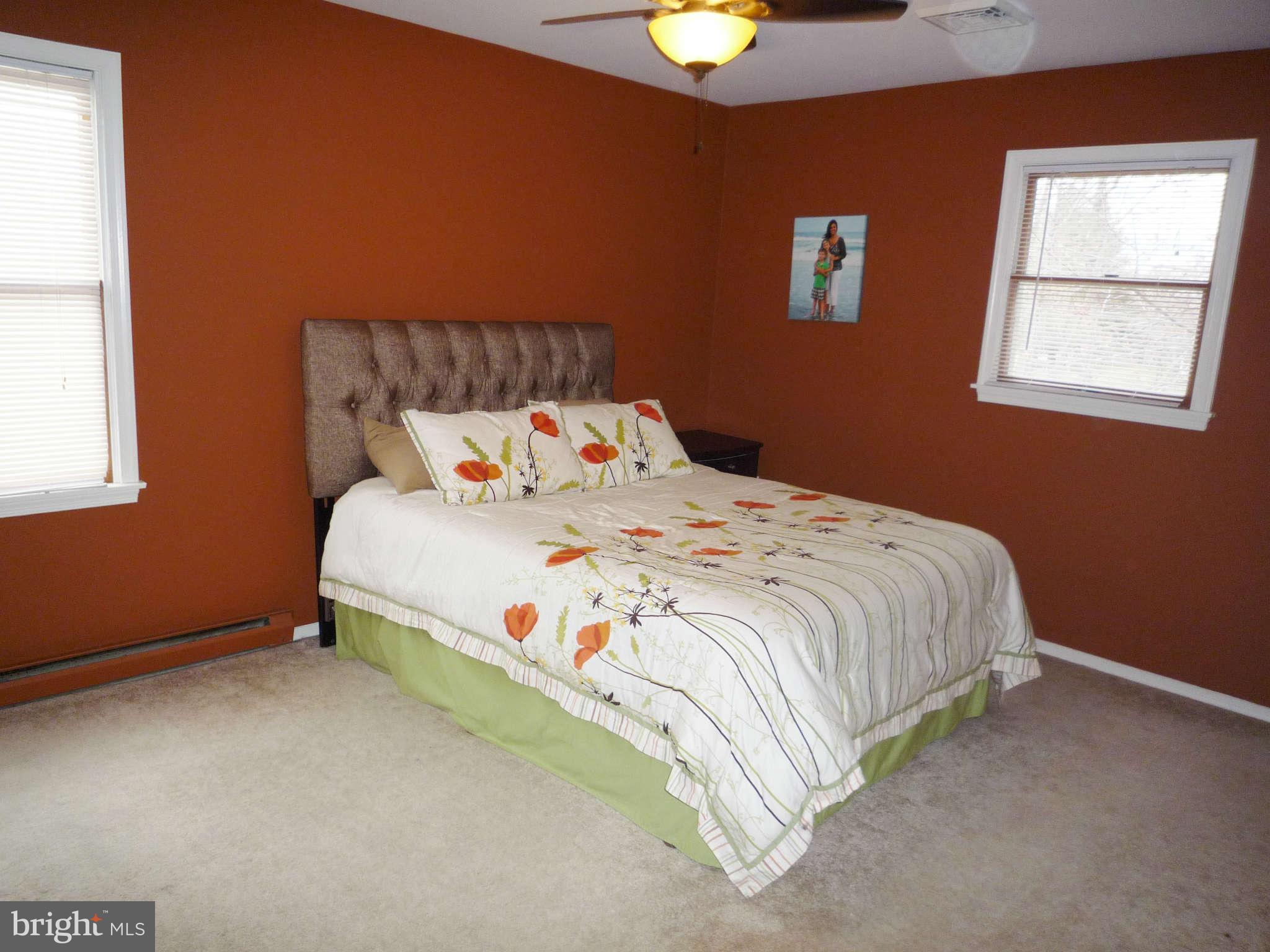 13134 Edgemont Road Smithsburg, MD 21783 - Photo 11 of 22 Bedroom (Master)