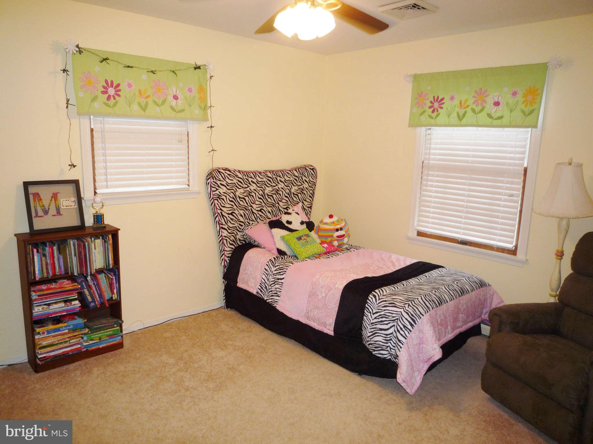 13134 Edgemont Road Smithsburg, MD 21783 - Photo 15 of 22 Bedroom
