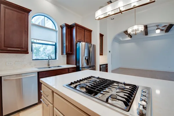 $3,600 | 705 Malone Street, Unit B, Houston, TX 77007