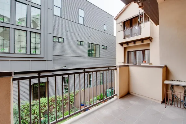 $3,600 | 705 Malone Street, Unit B, Houston, TX 77007