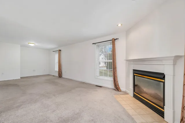 $3,400 | 53 Barbara Lane, Hudson, NH 03051