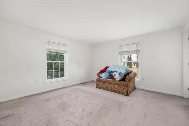 $3,400 | 53 Barbara Lane, Hudson, NH 03051